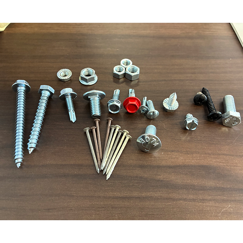 Șuruburi hexagonale pentru lemn ST5*35 din oțel inoxidabil 304